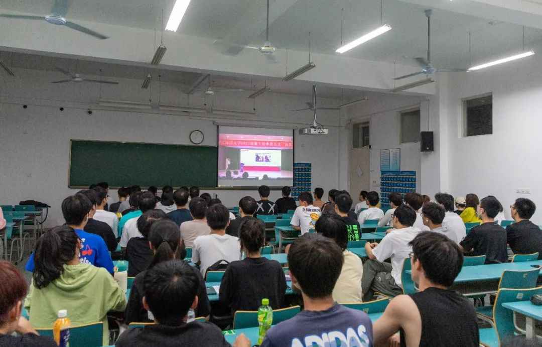 DEE4C16482FF83FD07A1E756116_1A0655D3_D98F.jpg 图片